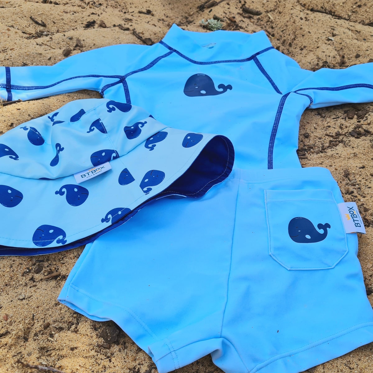 SOMBRERO BTBOX UPF 50+ BALLENAS 0-2 AÑOS / 45-50 CM