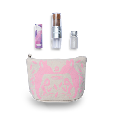 ESTUCHE ROSA Pincel mágico + polvos plateados
+ labial de frambuesa