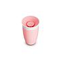 MUNCHKIN Miracle 360º - Taza antigoteo con asas 295mlEl vaso Miracle 360° es el primer vaso infantil inventado pensando tanto en los niños como en los papás, que elimina los derrames y cuida de la salud de los dientes. Al poder beber por cualquier parte del borde, como en un vaso normal, contribuye al correcto desarrollo de los músculos bucales. Y como no tiene pitorros, pajitas ni piezas extra, el vaso Miracle 360° es fácil de usar e incluso más fácil de limpiar.    Disponible en 4 colores: azul, rosa, verde y morado.